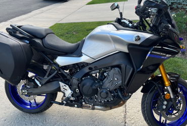 2022 YAMAHA TRACER 9 GT motorcycle for rent near Austin, TX