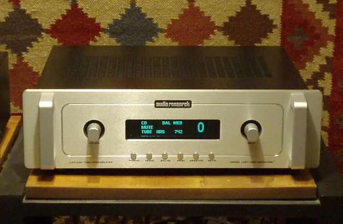 Audio Research LS27 silver