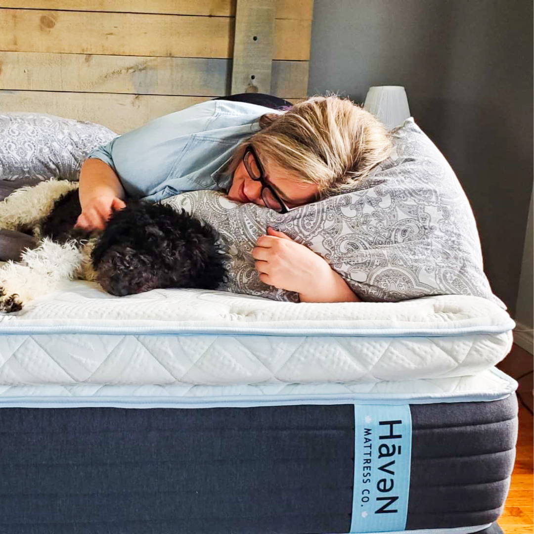 Side sleeper - benefits of sleeping on your side Haven Sleep Co.