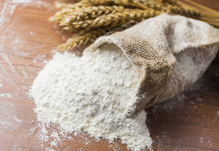 強力粉 薄力粉 違い