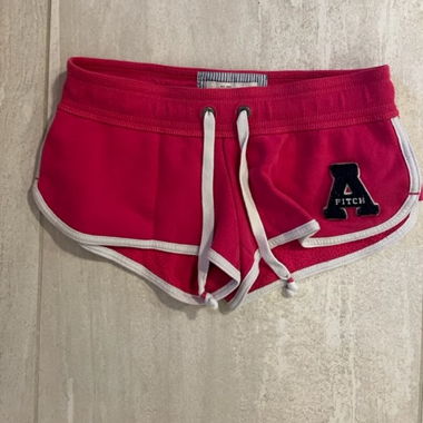 Abercrombie & Fitch shorts pink XS