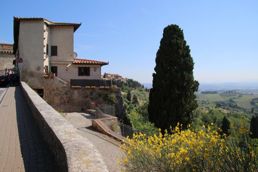 Florence: Wine Roads, Chianti Villages and San Gimignano - photo 1