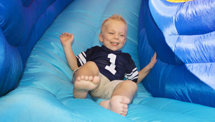 trampolino kinderspielpark rutsch