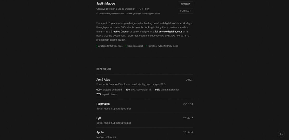 Screenshot of Justin Mabee Design, from the website hero section designs collection.