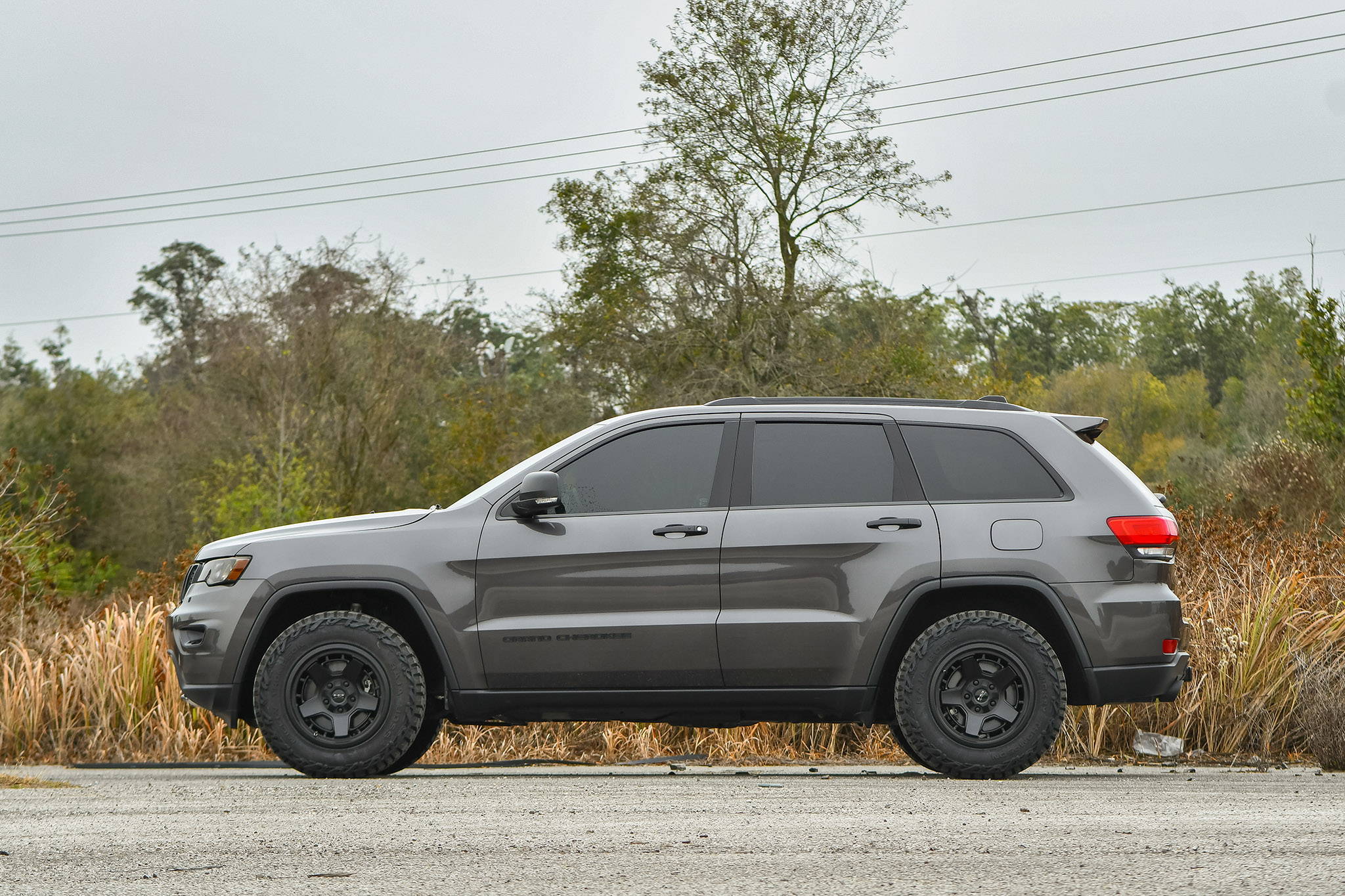 2019 Jeep Grand Cherokee Limited 4x4 HEM with the Overlkand Sector ATLAS in 17x9.0 All Satin Black 0mm offset