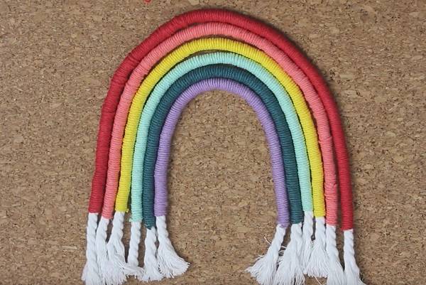 Macrame Rainbow Step 3