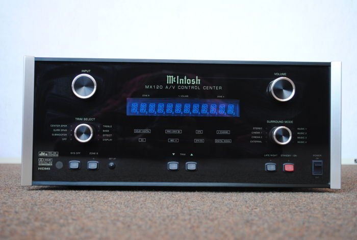 McIntosh MX120  A/V Controller