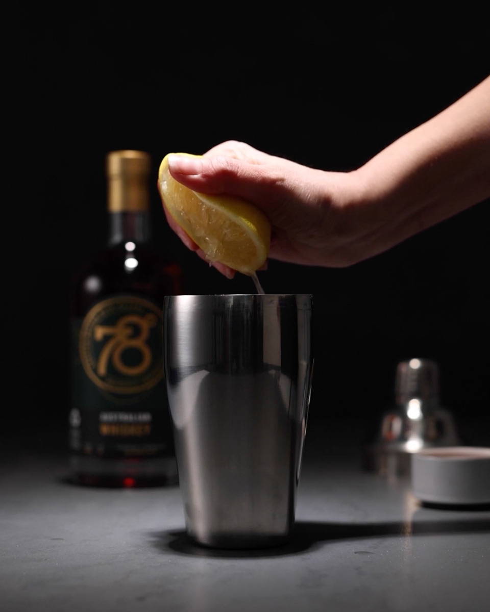 Liquid Gold Cocktail Recipe | Minimax