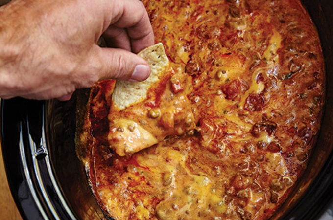 Sauce au fromage et à la viande pour nachos