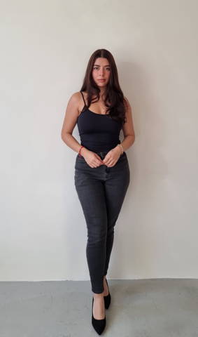 Noemi Flores