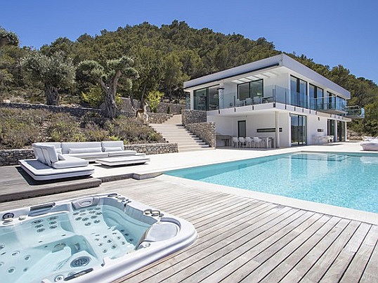  Ibiza
- Exklusive Villa mit touristischer Lizenz nahe San Miguel, Ibiza