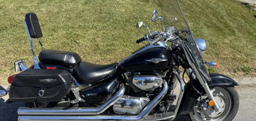 2006 SUZUKI C90BK6 BOULEVARD C90 BLACK motorcycle for rent near Anchorage, AK