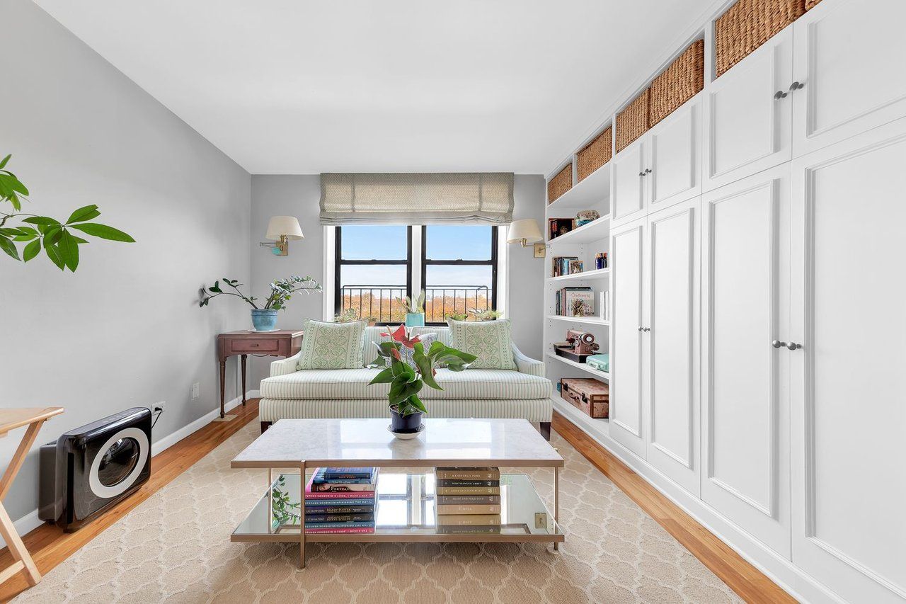 414 Elmwood Ave Unit 6H - Property Listing