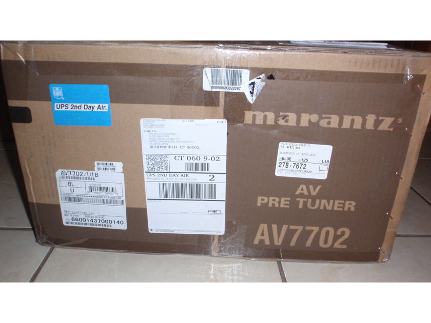 Marantz AV7702 Like new, atmos ready