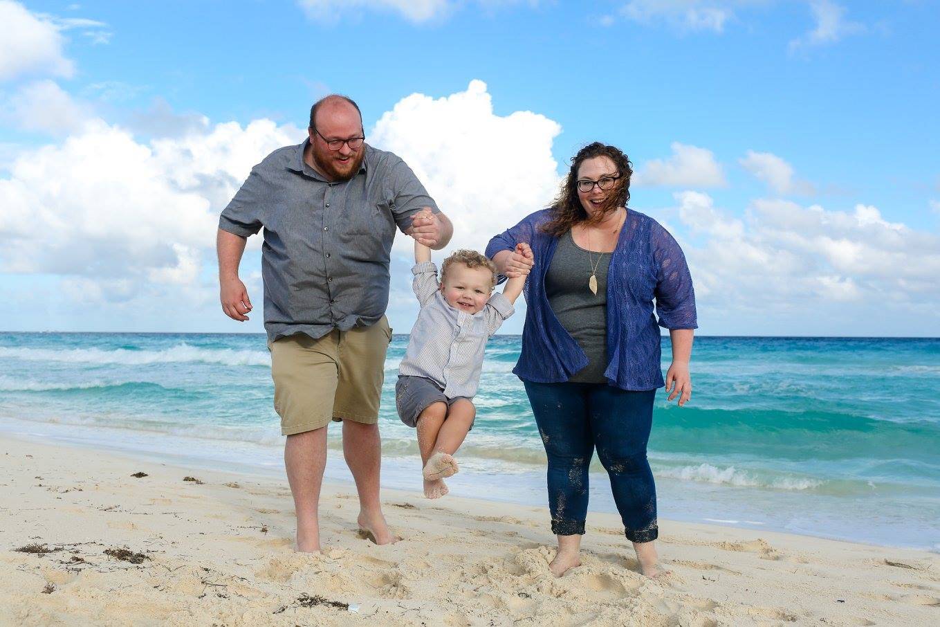 Splash CMO with his wife and son