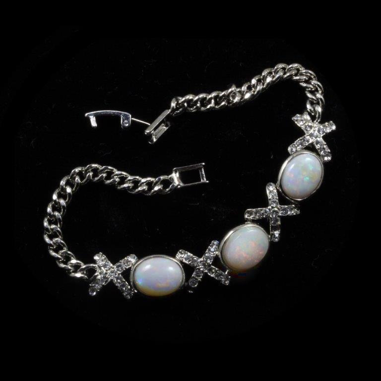 6401 Crystal Opal Bracelet