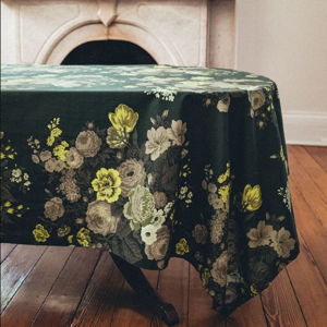 TUCKERNUCK HOME Tablecloth - Verdant Floral
