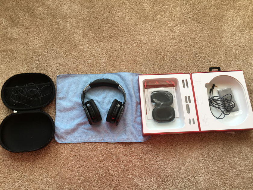 PSB M4U2 Noise Cancelling Headphones with all accessories and box
