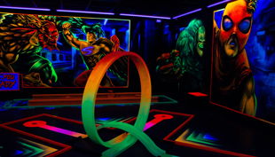 bester geburtstagde schwarzlichthelden frankfurt kindergeburtstagwandbemalung graffiti looping helden