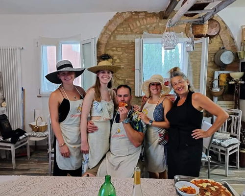 Corsi di cucina Brusciana: Sapori toscani d'autunno in cucina con la Cesarina Bina