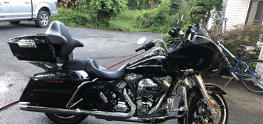 2015 HARLEY-DAVIDSON FLTRXS ROAD GLIDE SPECIAL (VIVID BLACK) motorcycle for rent near South Brunswick Township, NJ
