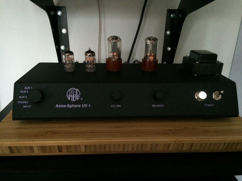 Atma-Sphere UV-1 Preamp with MM phono stage