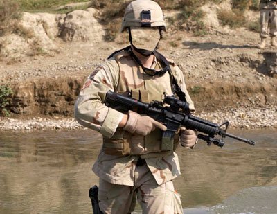 Фотошоп PSD исходник для монтажа - американский солдат