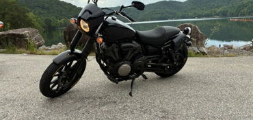 2015 YAMAHA BOLT R-SPEC motorcycle for rent near Rockford, TN