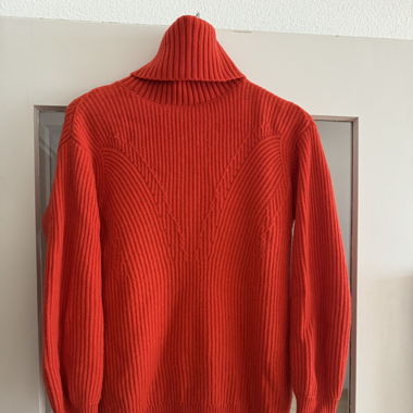 FTC Cashmere Pullover