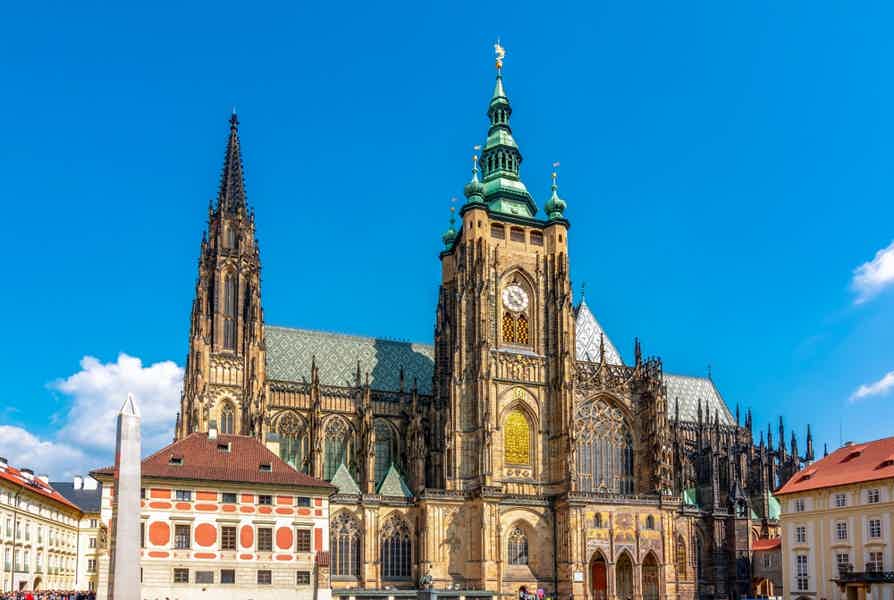 Prague Castle: 1-Hour Tour w/ Fast-GET Ticket - photo 2