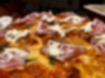  Asti: Pizza con lievito madre cotta nel forno a legna 