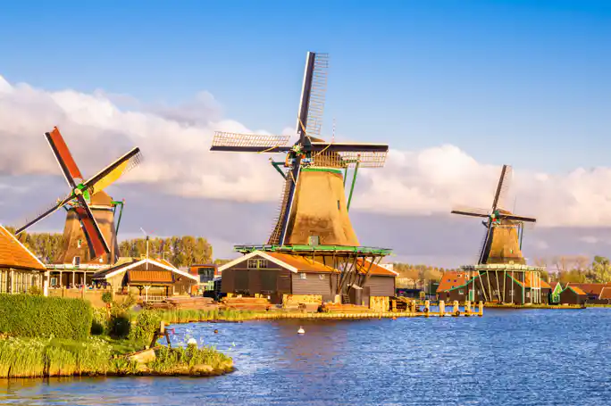Zaanse Schans, Edam, Volendam & Marken Day Trip with Optional Canal Cruise