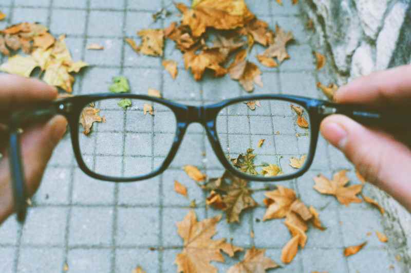 The Reasons Behind Eyesight Getting Worse in 20s
