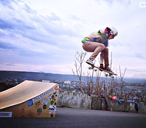 How To Tic Tac On A Skateboard Basics Tricks Riders