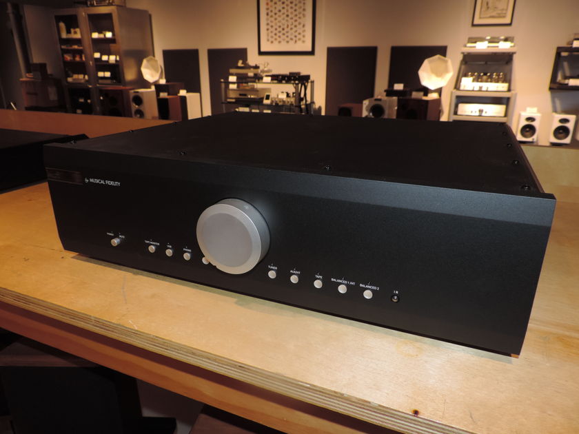 Musical Fidelity M6Pre Digital Preamp w/ USB Dac -- Great Solid State Preamp