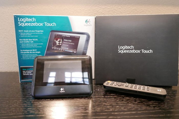 Logitech Squeezebox Touch Music Streamer DAC Great Cond...