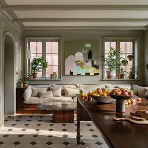 A Kitchen for Hosting