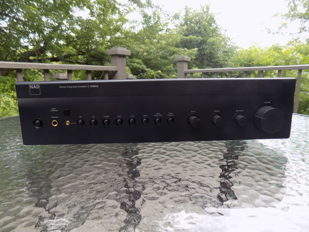 NAD 326bee Integrated Amp
