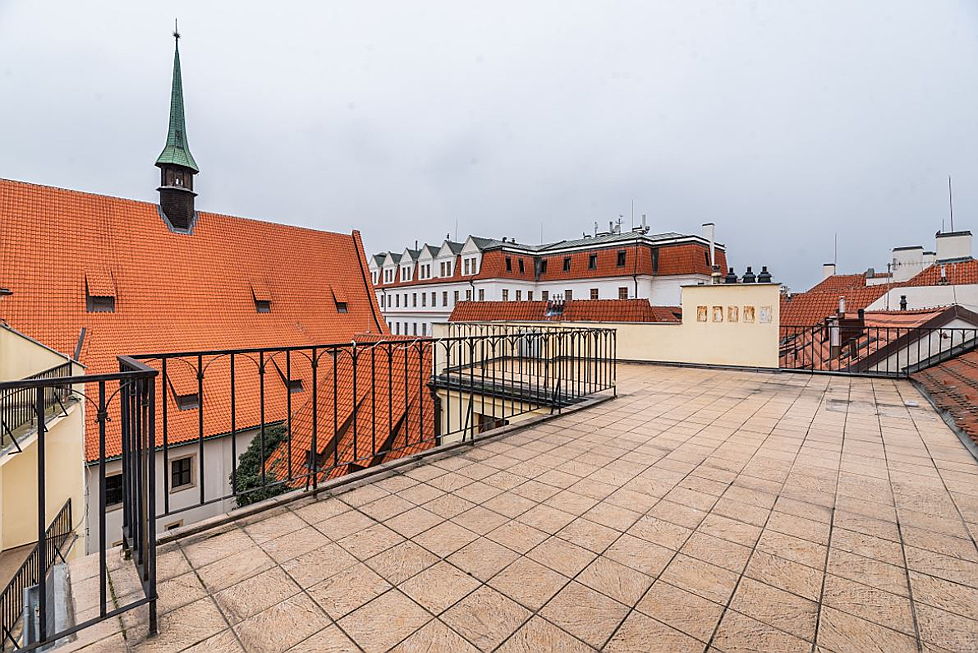  Praha 5
- Pronájem prostorné kanceláře s terasou