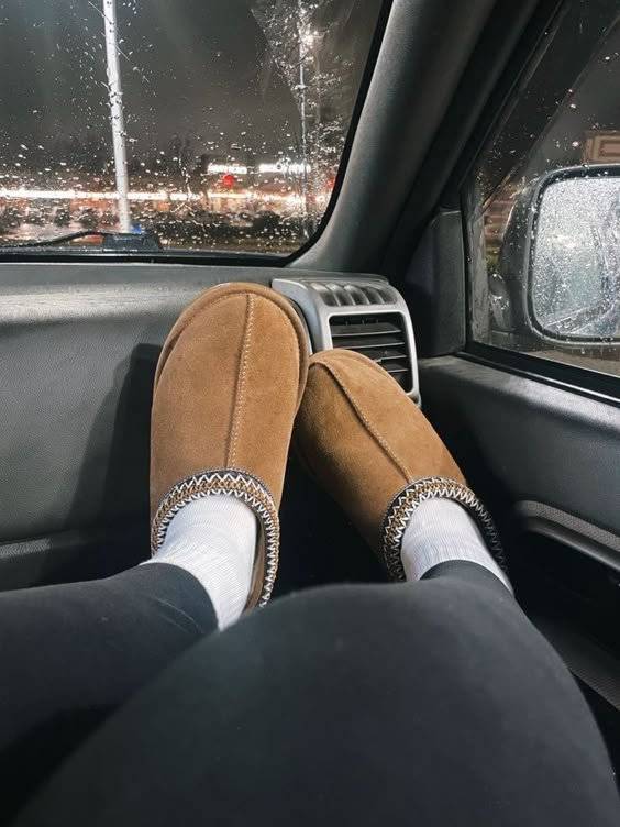 Tazman Slippers