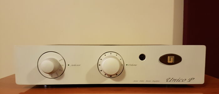 Unison Research Unico P Hybrid Integrated Amplifier.