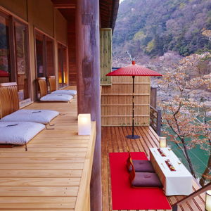 Honeymoon Resort