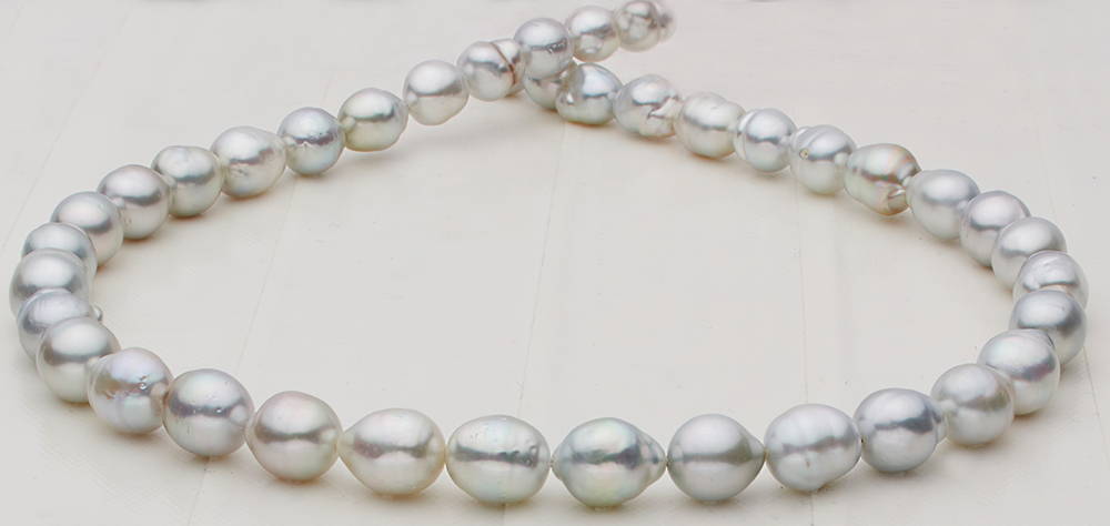 Tahitian Pearl Shapes: Free Form Baroque Pearls