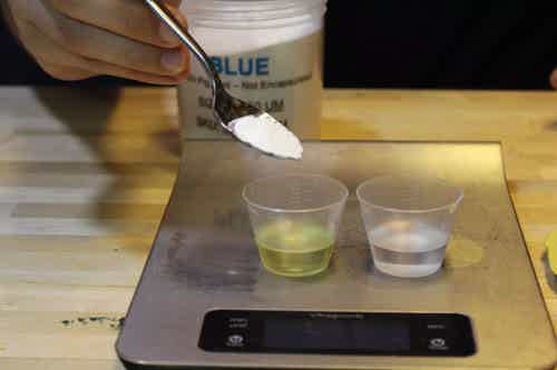 Mixing Glow in the Dark Powder Resin Epoxy