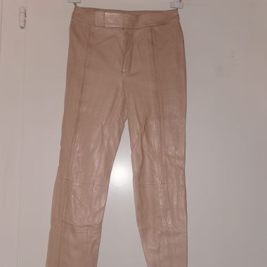 Gucci Salmon Leather Pants 