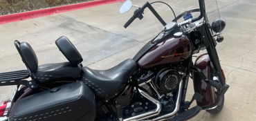 2018 HARLEY-DAVIDSON FLHCS HERITAGE CLASSIC 114 motorcycle for rent near Flower Mound, TX