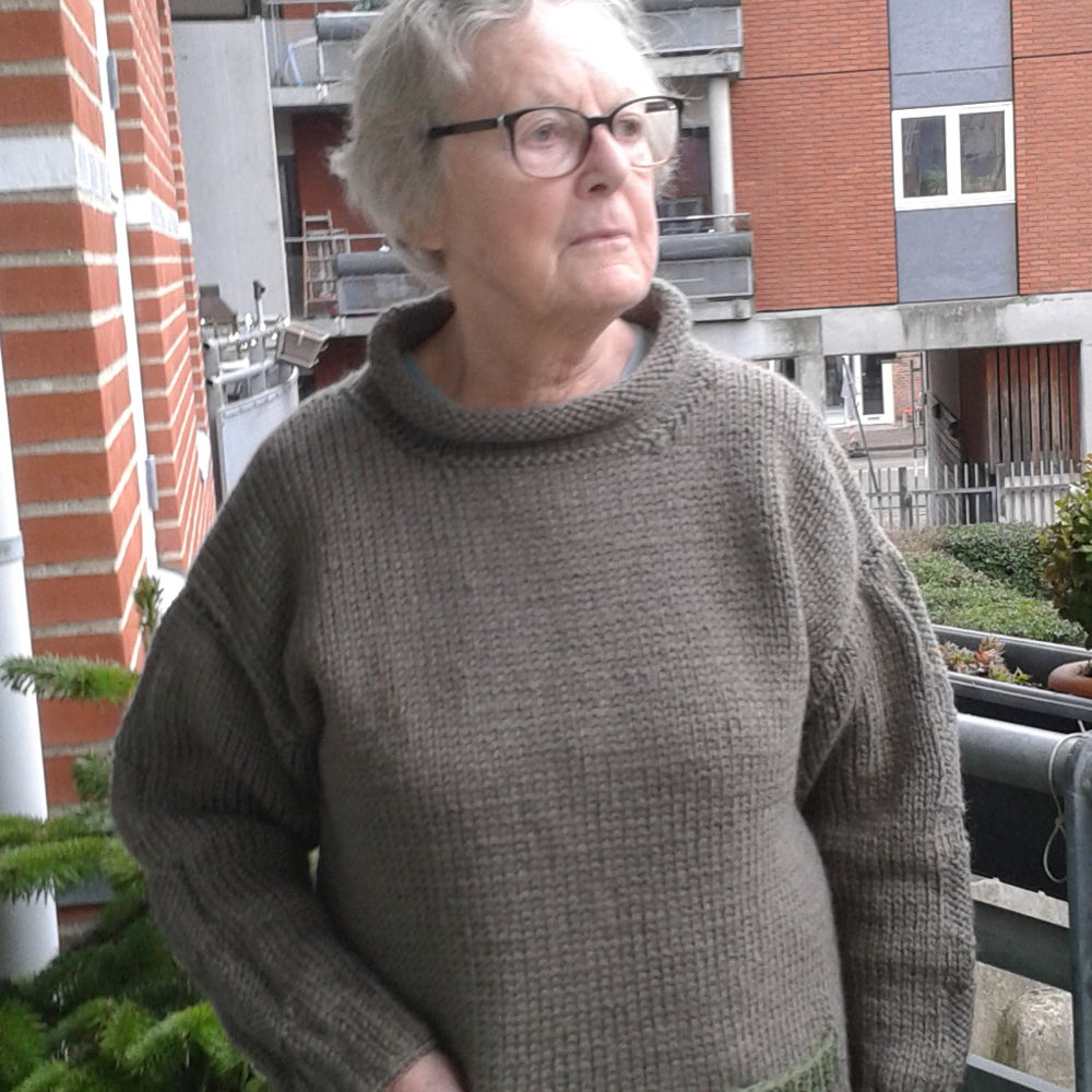RAVANUSA, a pullover/tunic with pockets for ladies