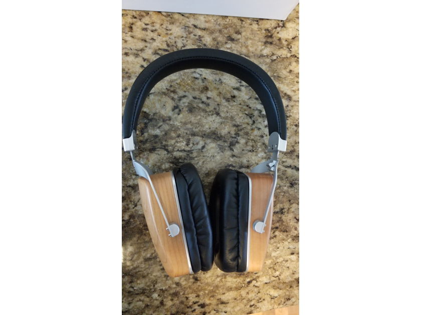 Mitchell & Johson MJ2 Portable electrostatic headphones - FREE SHIPPING