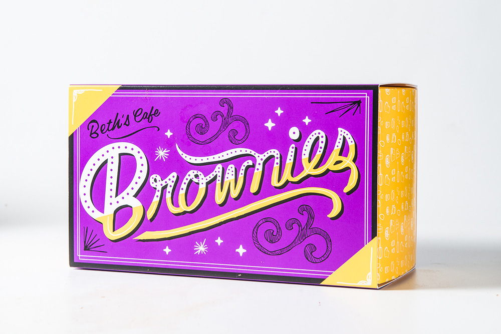 BethsCafe_Branding_Brownie_Packaging_Box_Logo_Seattle_KellyThompson_KTOM.jpg