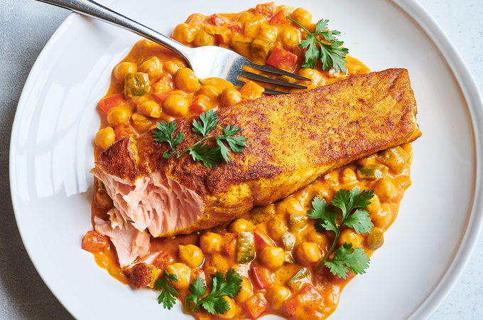 Saumon au cari et pois chiches tikka masala